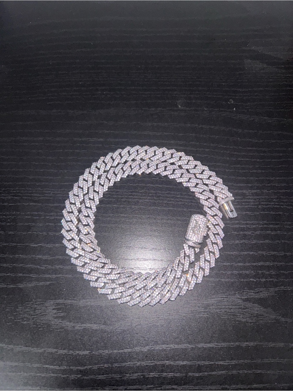 Diamond Prong Link Chain in White Gold